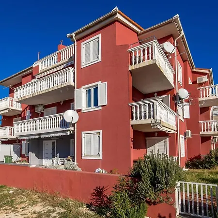 Beautiful In W/ 1 Bedrooms Apartment Mandre